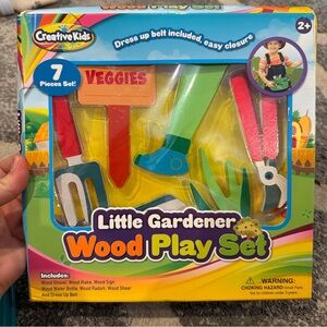 Little Gardener Wood Play Set - Multicolor